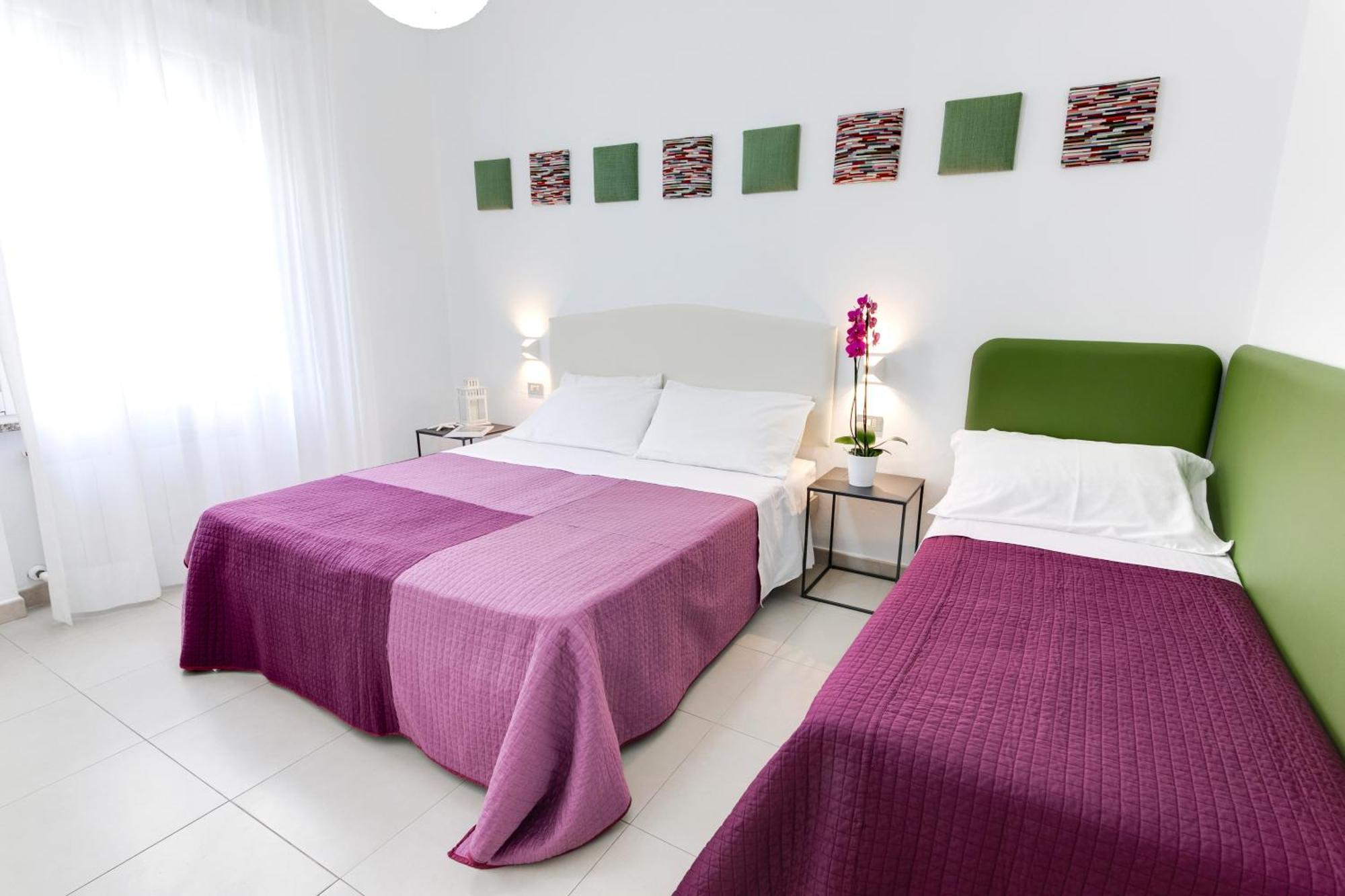 Residence Diffuso Arcobaleno Gabicce Mare Bagian luar foto